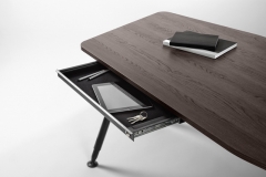 blaha_arbeitstische_bend7